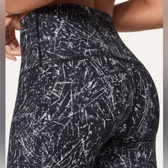 Lululemon Wunder Under High Rise Tight Nulux Alpine Black White 6 Leggings 28” - Picture 4 of 13